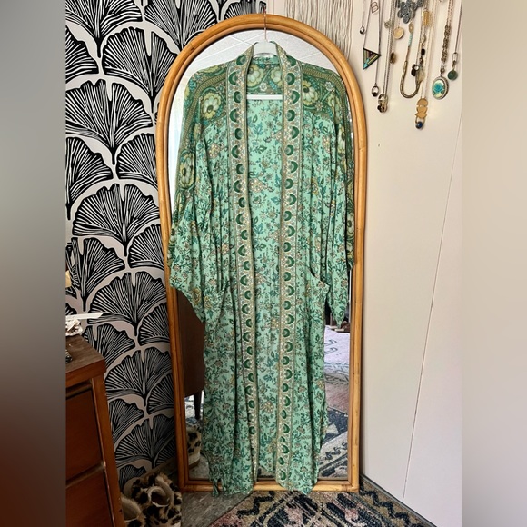 Spell Folk Song Robe - Picture 9 of 12